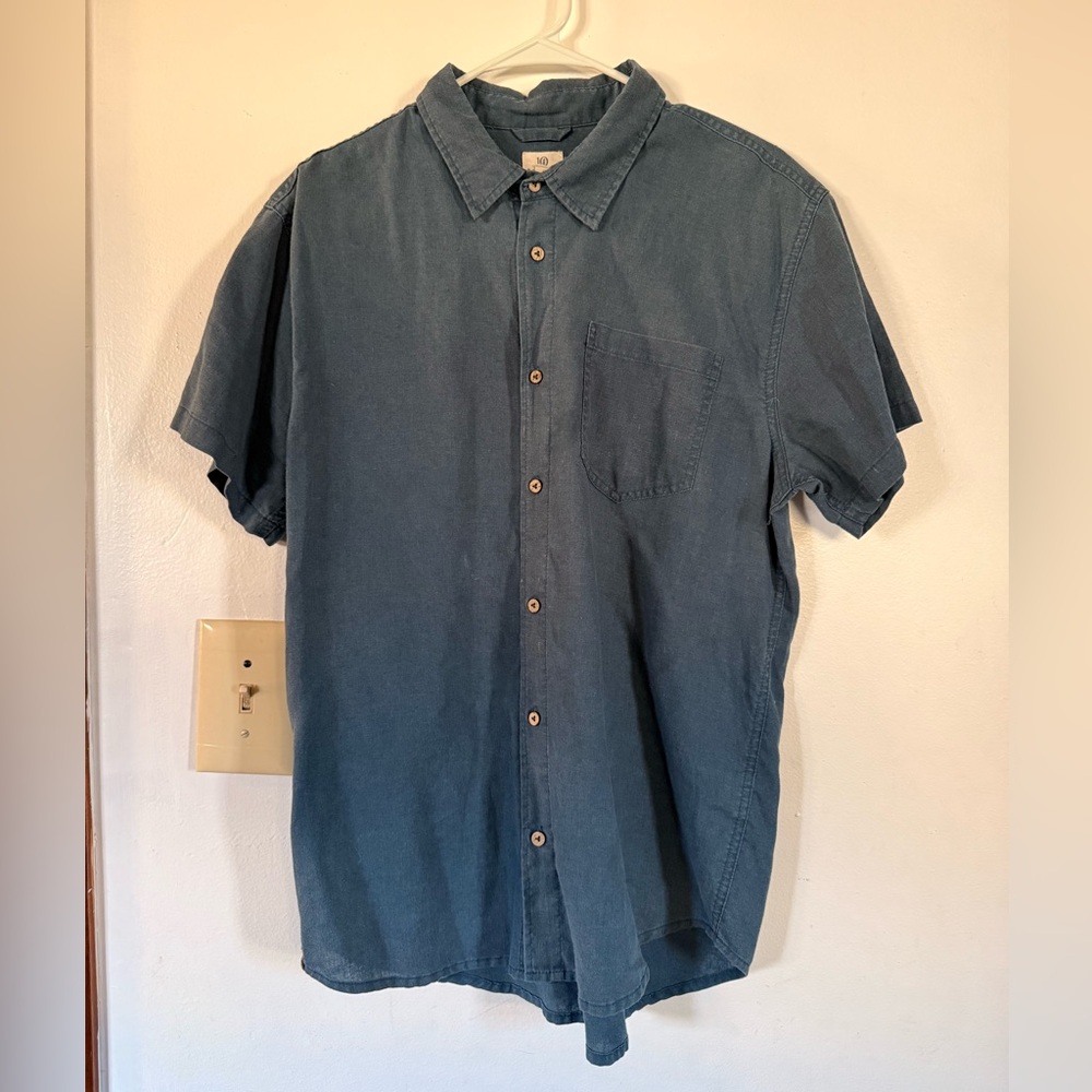 Men's Blue buttoned Shirt